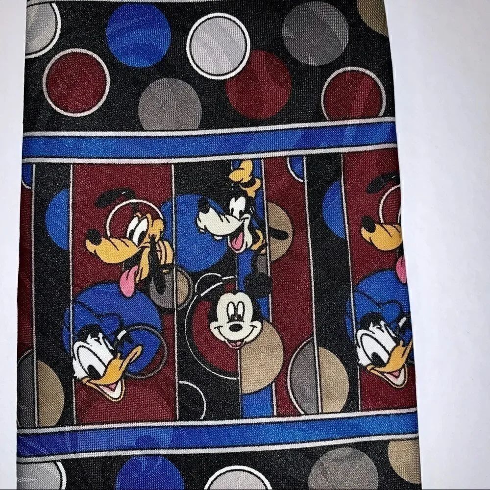Disney Mickey unlimited tie by balancine Inc.